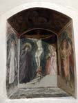 "Crocifissione tra Maria SS e San Giovanni Evangelista" - affresco - XV secolo - «Basilica Museale di San Francesco» Arezzo (AR) - Italia